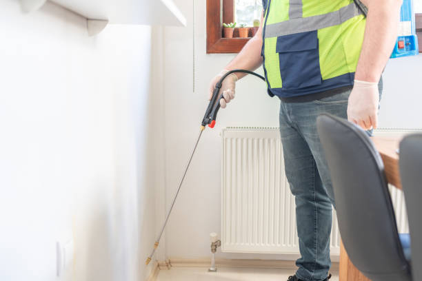 Best Pest Control for Restaurants  in Monfort Heights, OH